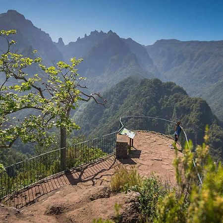 Villa Correia - Ribeiro Frio São Roque do Faial Eksteriør billede